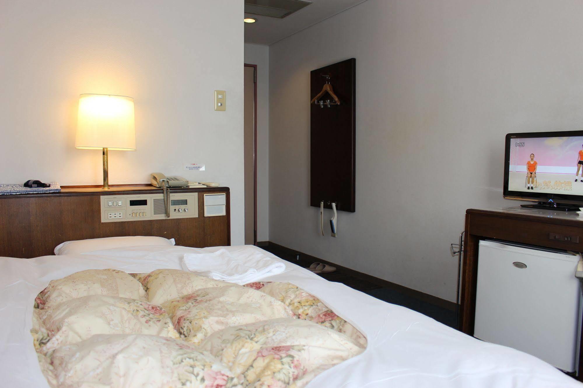 Hotel Higashihiroshima Hills Saijo Εξωτερικό φωτογραφία