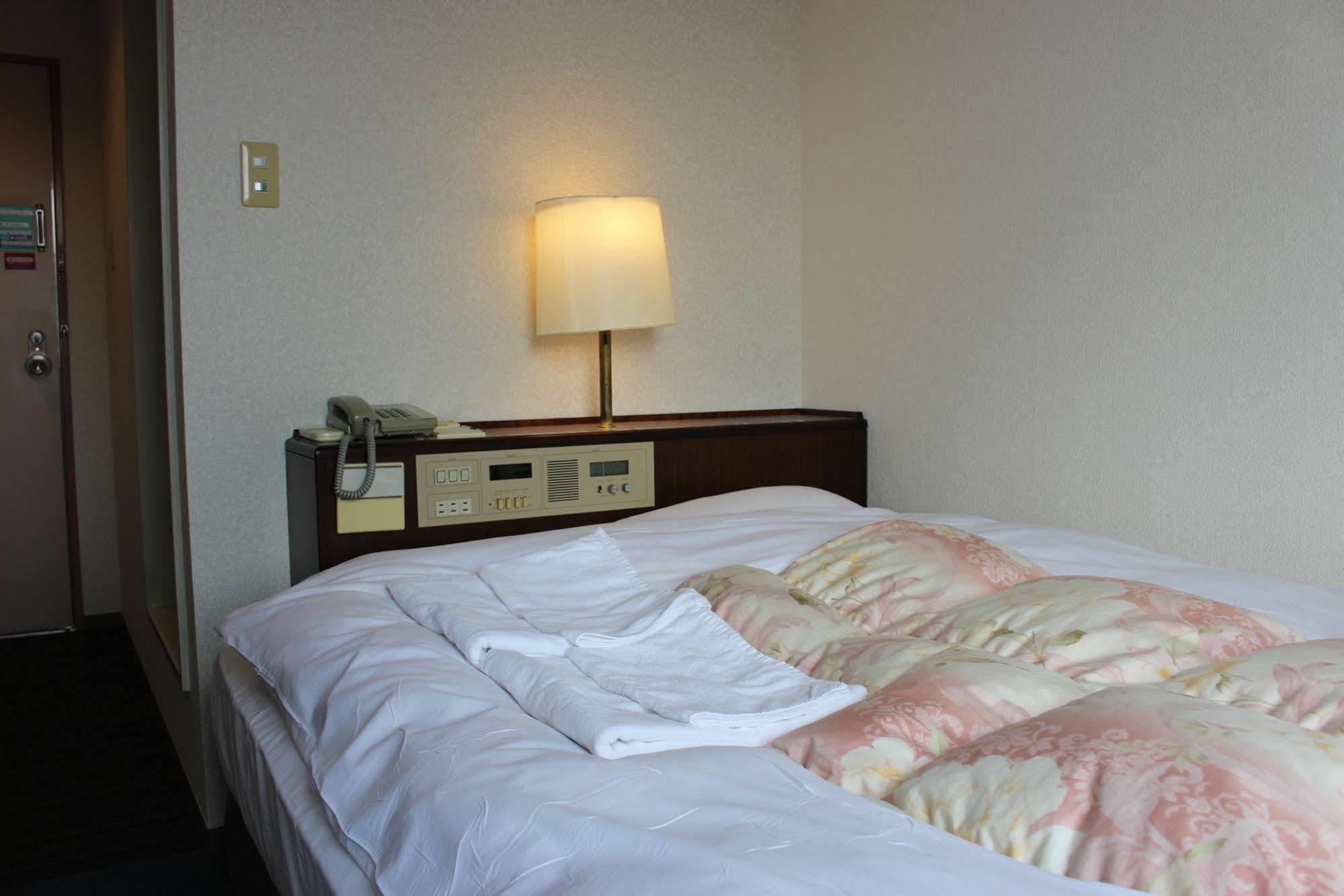 Hotel Higashihiroshima Hills Saijo Εξωτερικό φωτογραφία