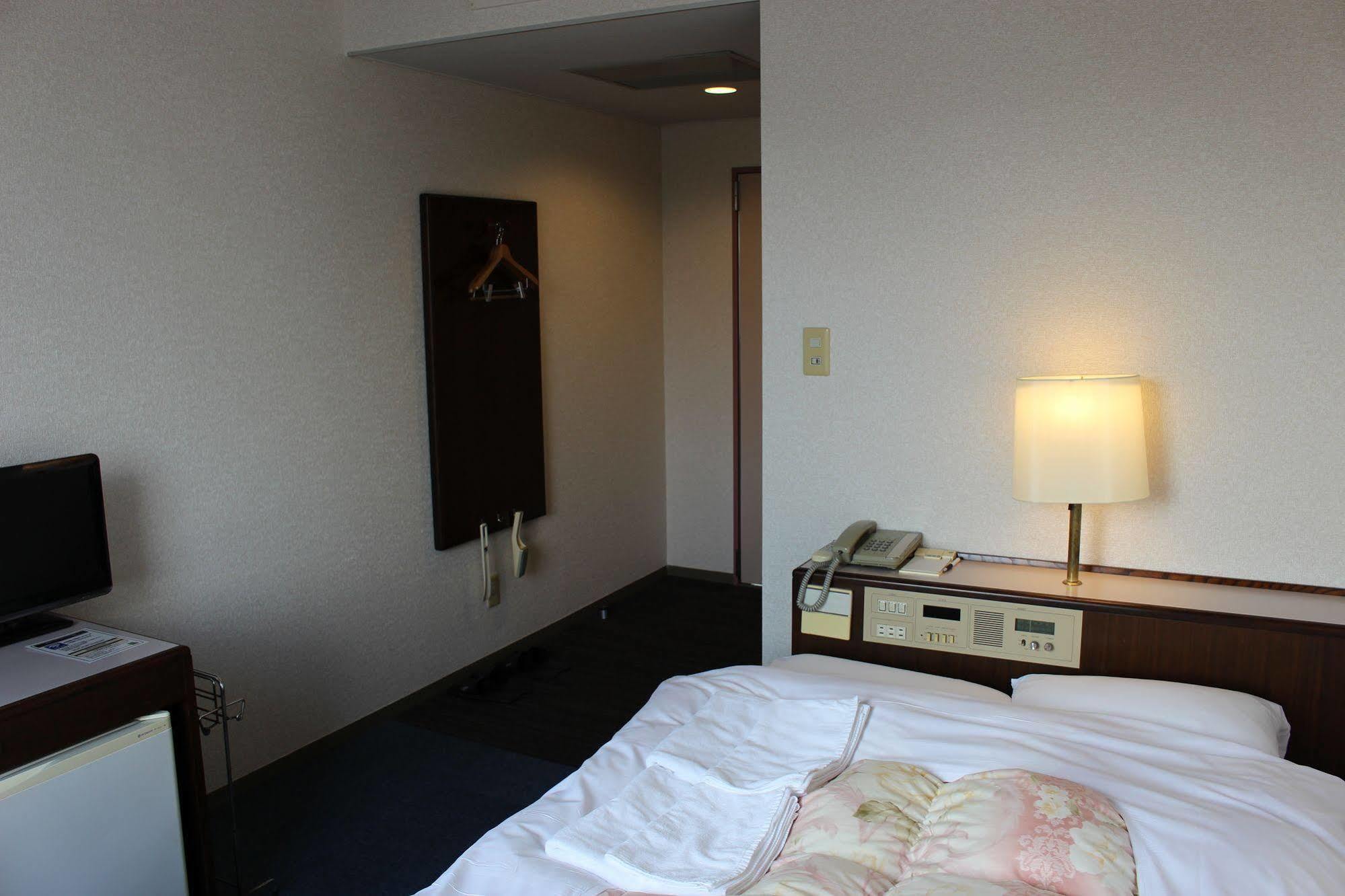Hotel Higashihiroshima Hills Saijo Εξωτερικό φωτογραφία